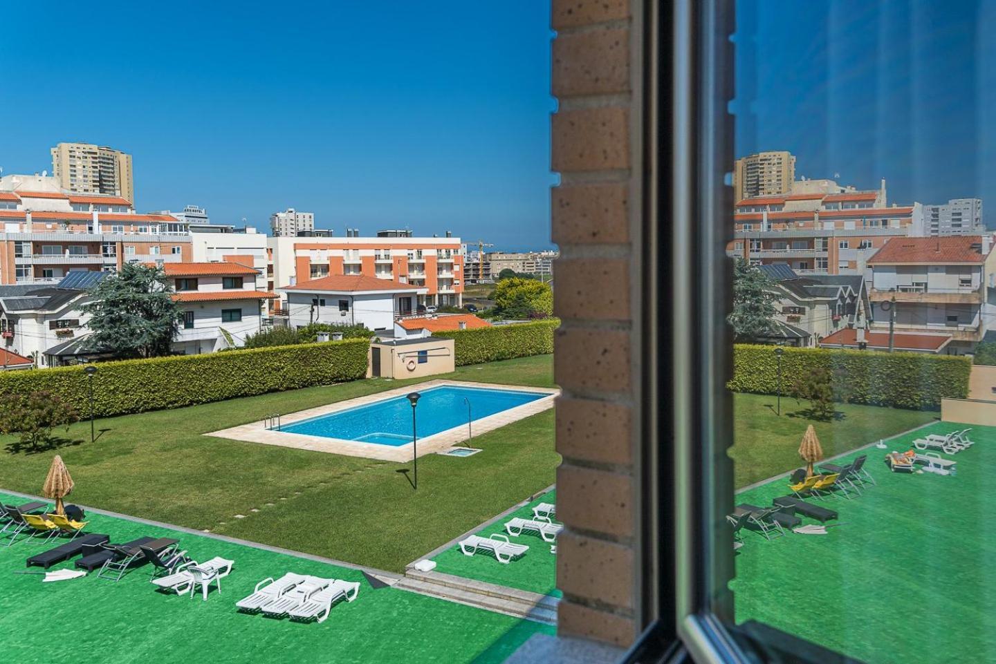 Guestready - Luxe Living By The Pool Leilighet Póvoa de Varzim Eksteriør bilde